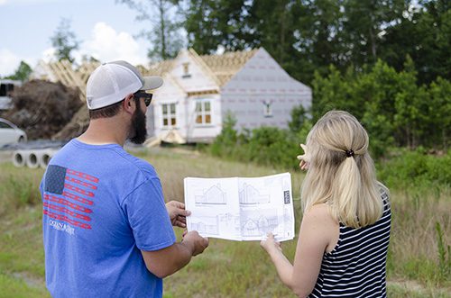 NewHomeConstructionCouple